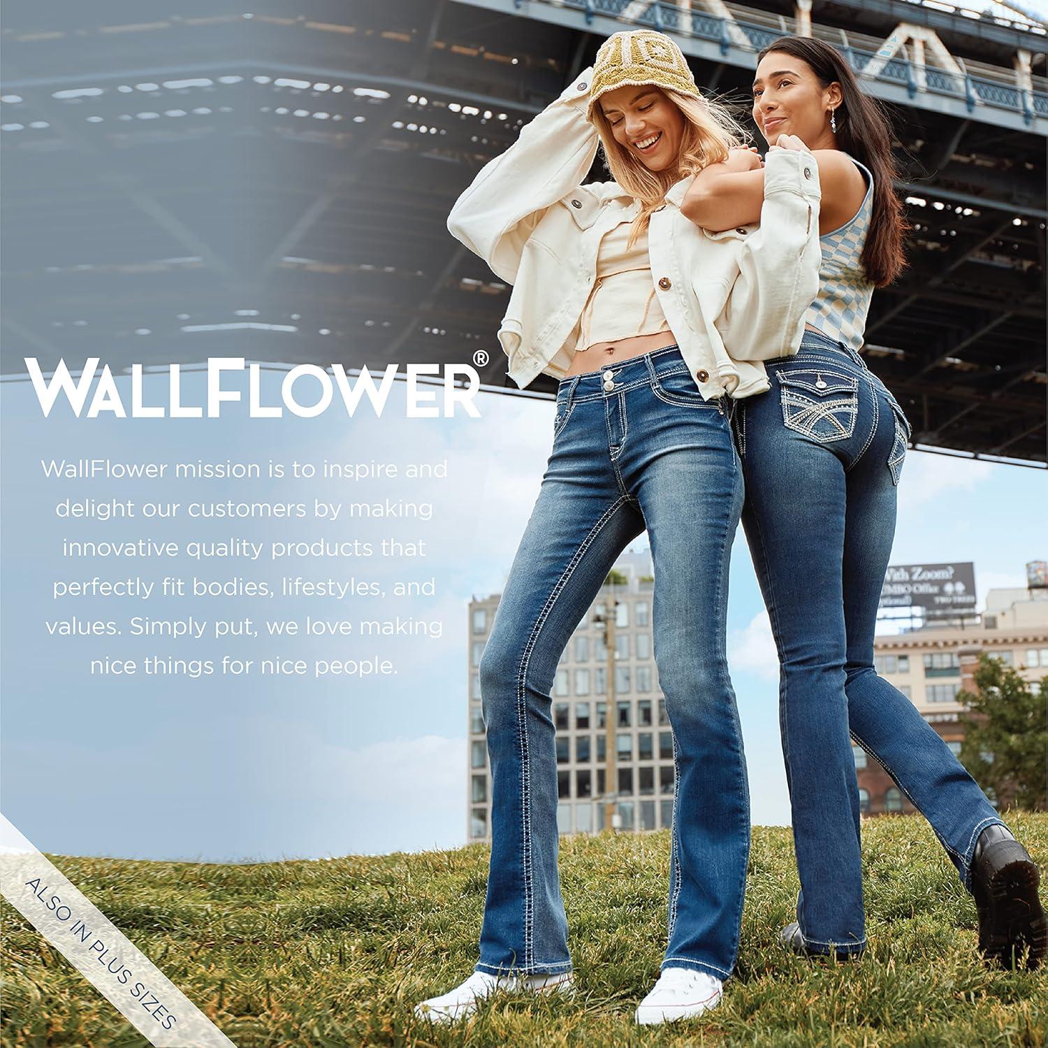 imageWallFlower Womens Flirty Curvy Flare High Rise Insta Stretch Juniors JeansBexley