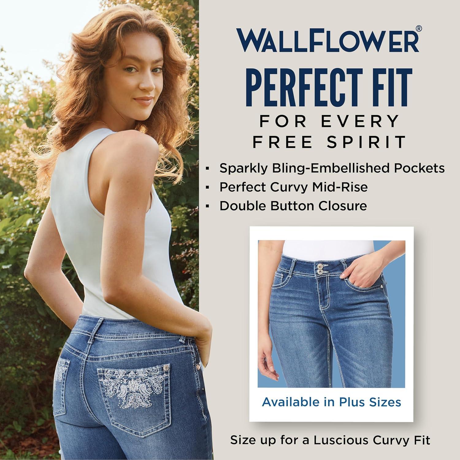 imageWallFlower Womens Luscious Curvy 235quot Crop MidRise Bling Insta Stretch Juniors Standard and PlusTrixie
