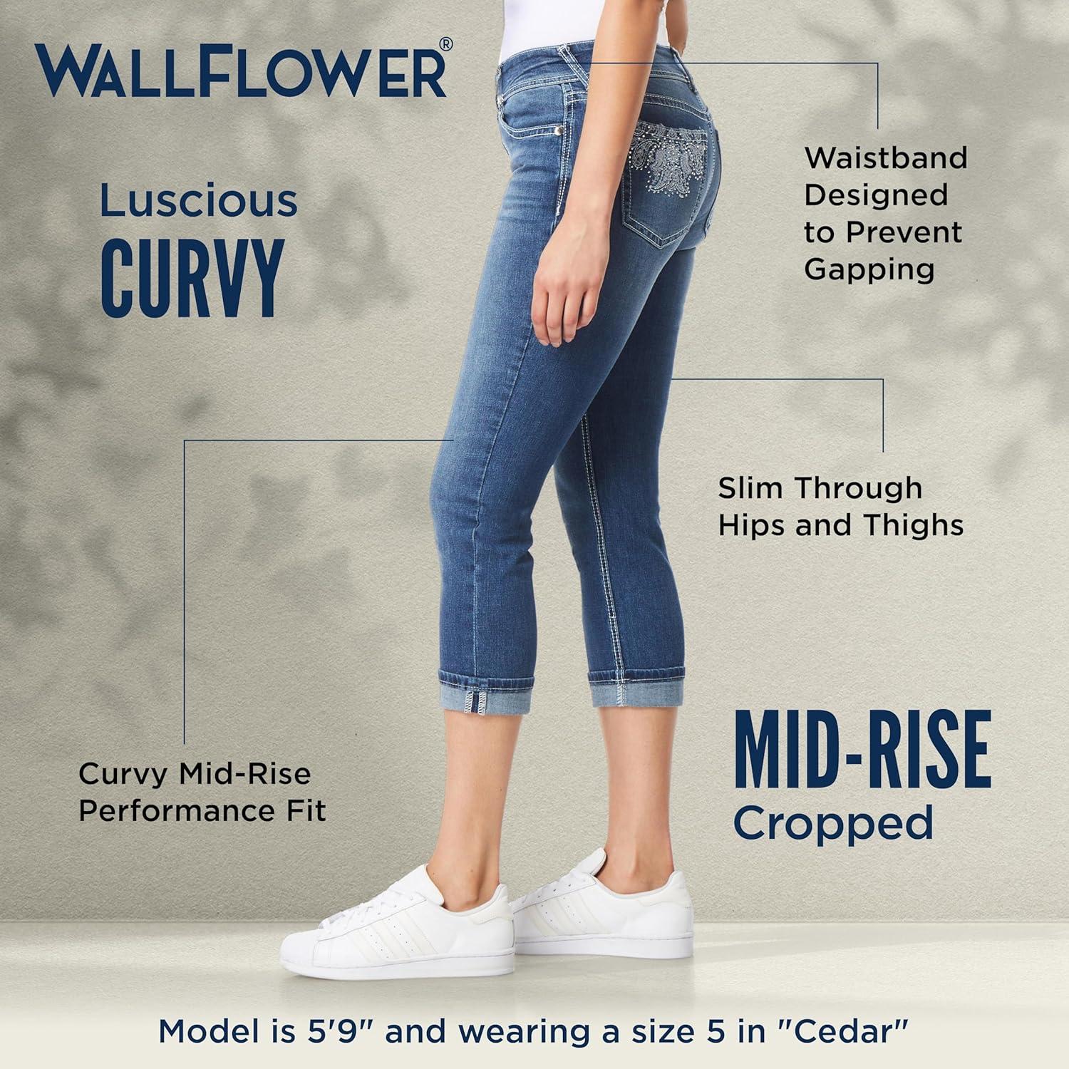 imageWallFlower Womens Luscious Curvy 235quot Crop MidRise Bling Insta Stretch Juniors Standard and PlusTrixie